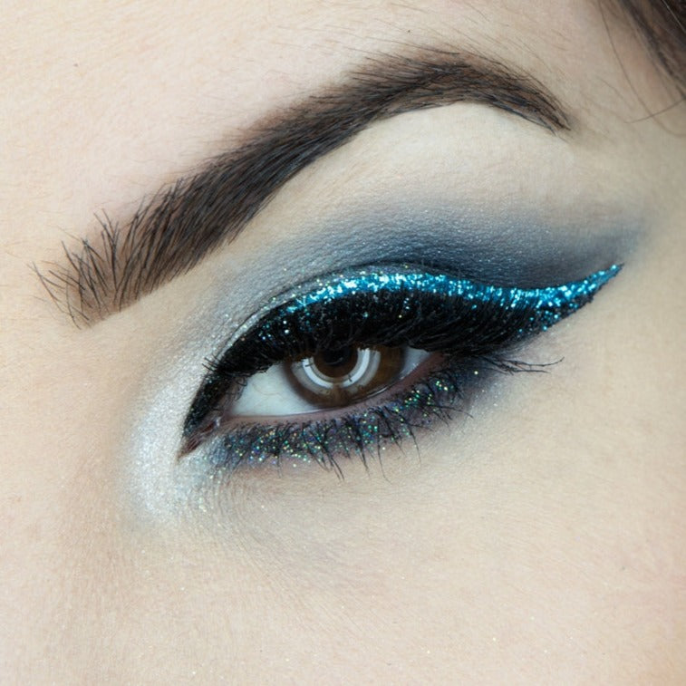 Eyeliner Sticker Black and Blue WINEHOUSE 2 pairs